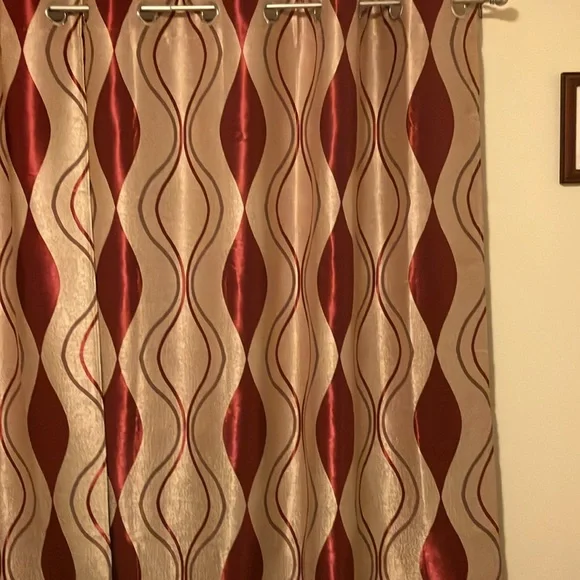 ❤️Like brand new grommet curtains for any room 63” long/52”wide - Picture 2 of 3